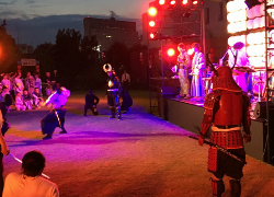 和楽器と殺陣のコラボの様子